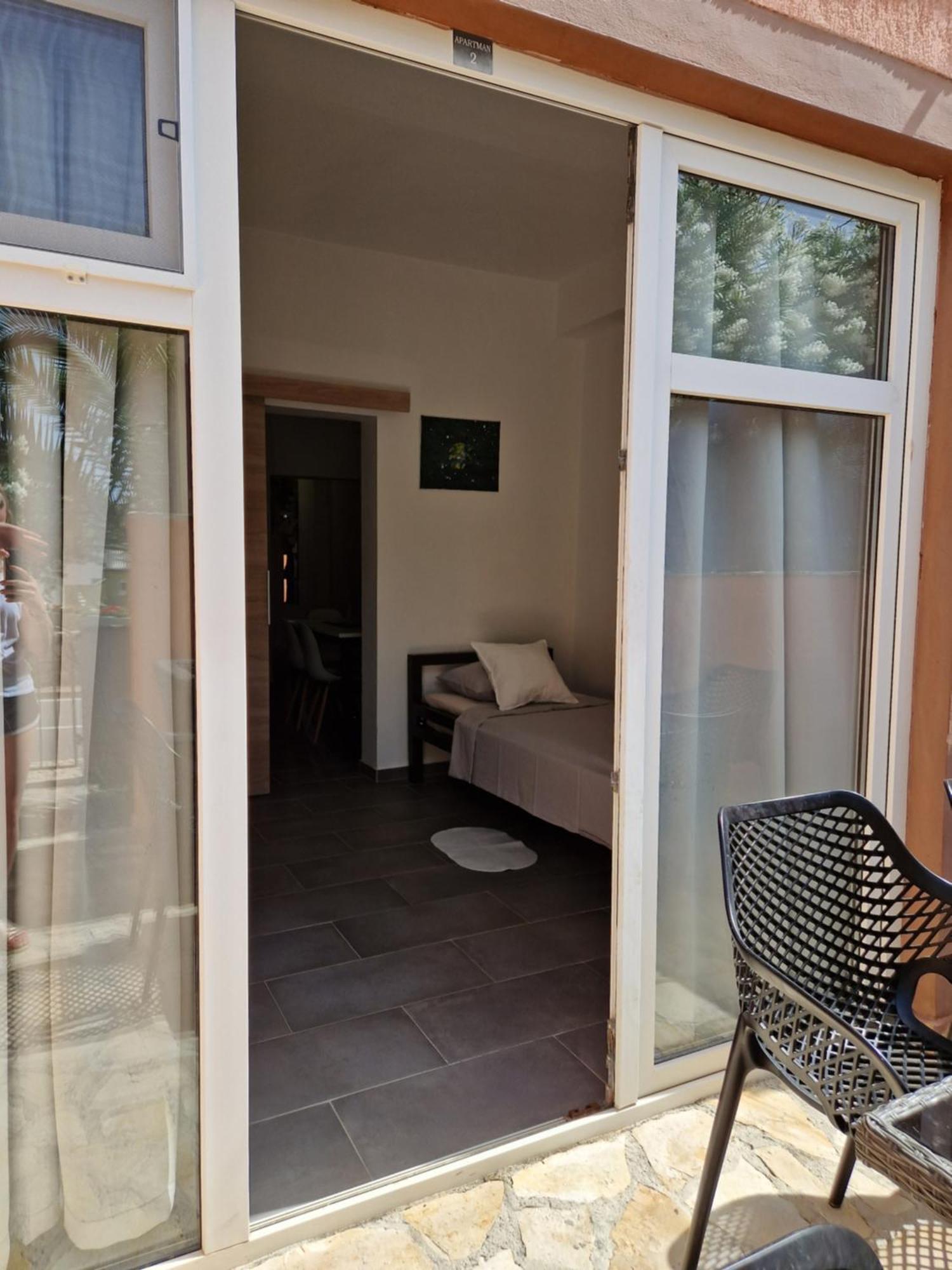 Aurelia Apartments, Вир Екстер'єр фото