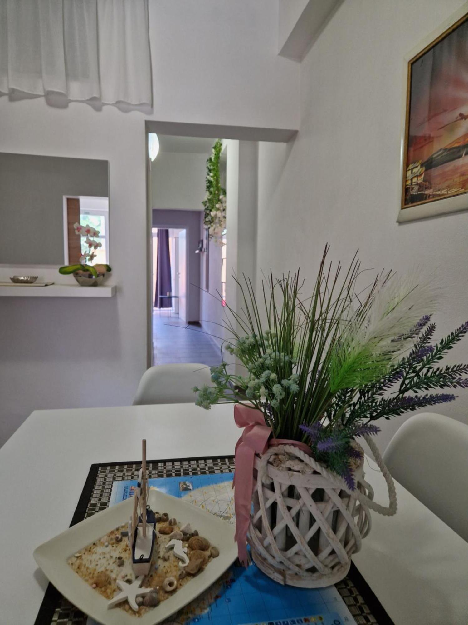 Aurelia Apartments, Вир Екстер'єр фото
