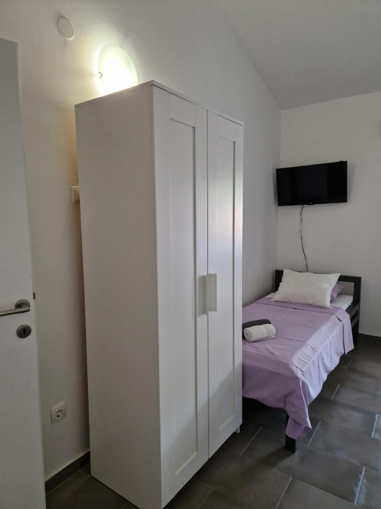Aurelia Apartments, Вир Екстер'єр фото